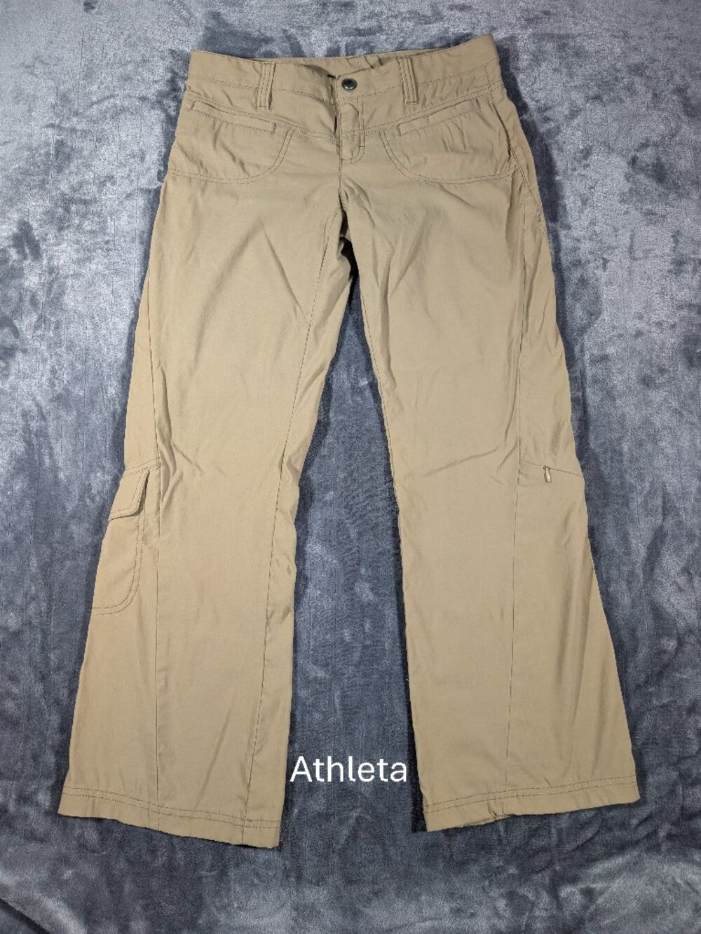 Athleta Low Rise Dipper Pant Womens 6 Khaki Flare Utility Cargo UPF Hiking, 1293